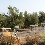 Villa Seasand - Luxury Pool Retreat - 150m Lachania