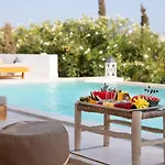 Seasand - Luxury Pool Retreat - 150m * Lachania