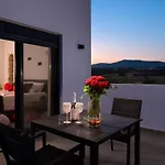 빌라 Seasand - Luxury Pool Retreat - 150m 라카니아