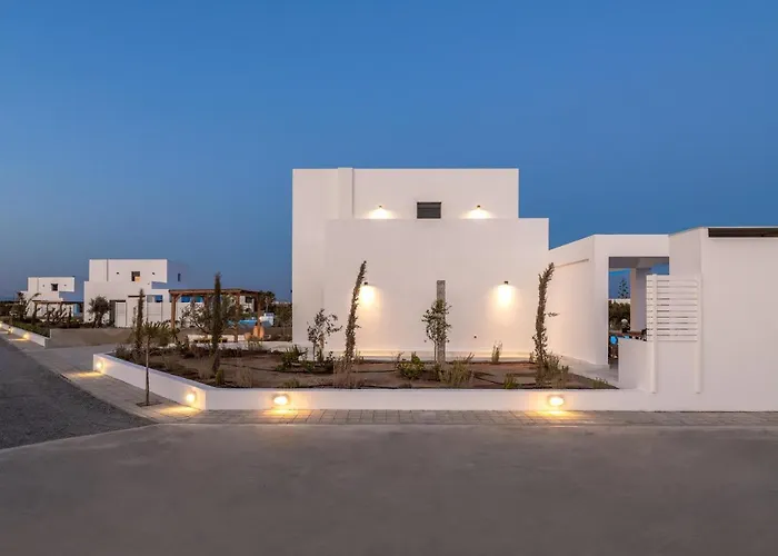 Seasand - Luxury Pool Retreat - 150m 别墅 *