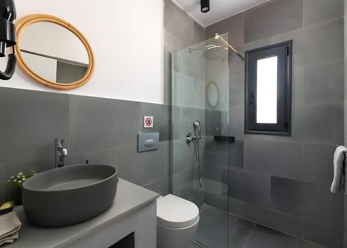 别墅 Seasand - Luxury Pool Retreat - 150m 拉卡尼亚