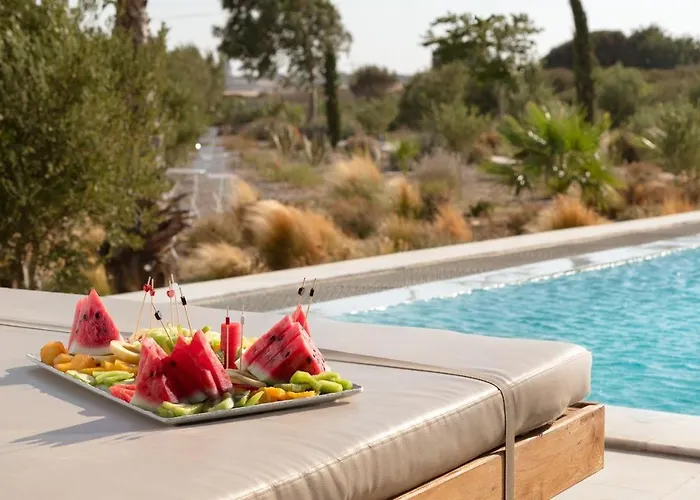 Seasand - Luxury Pool Retreat - 150m 빌라